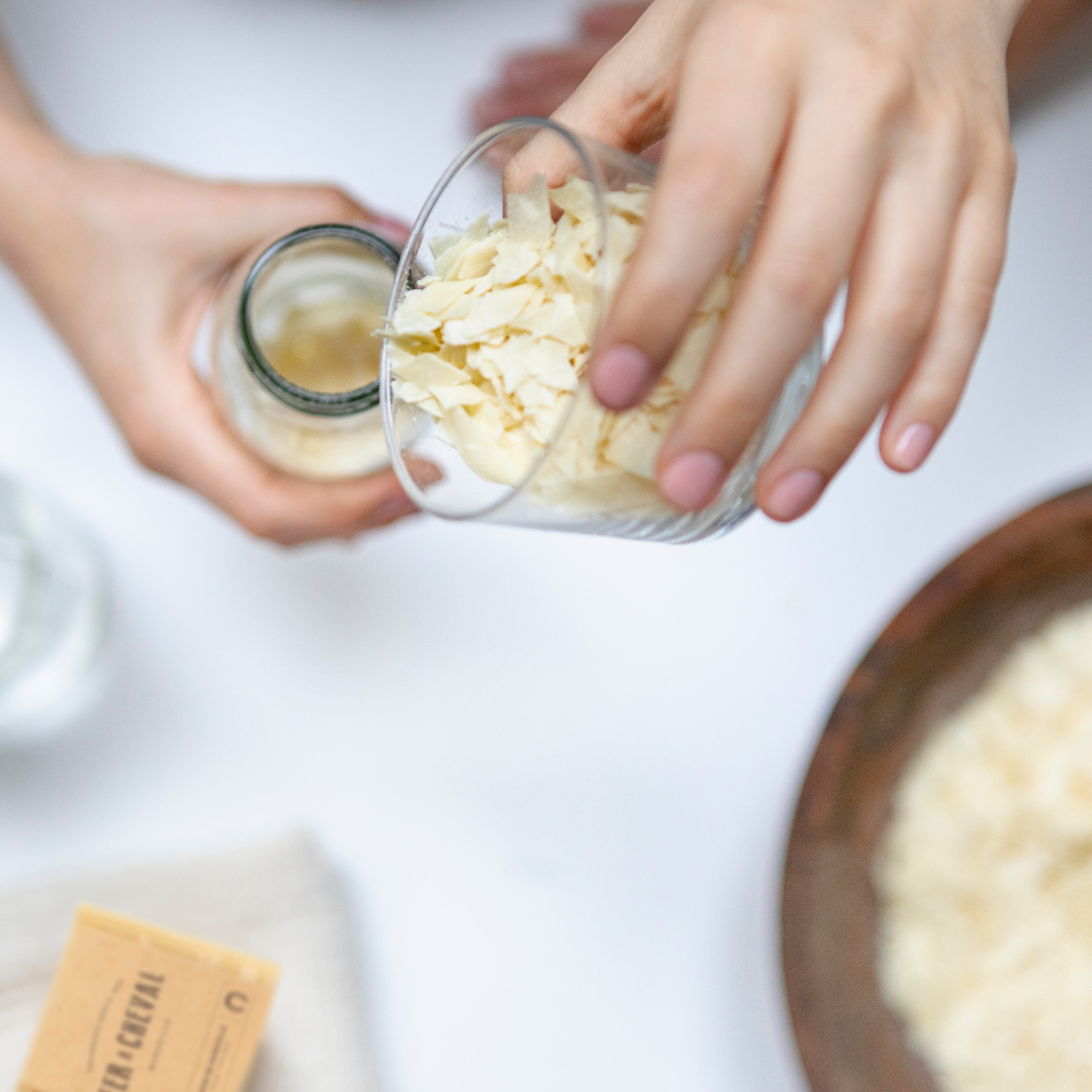 Marseille Soap Flakes 14.1 oz - for all your DIY receipe