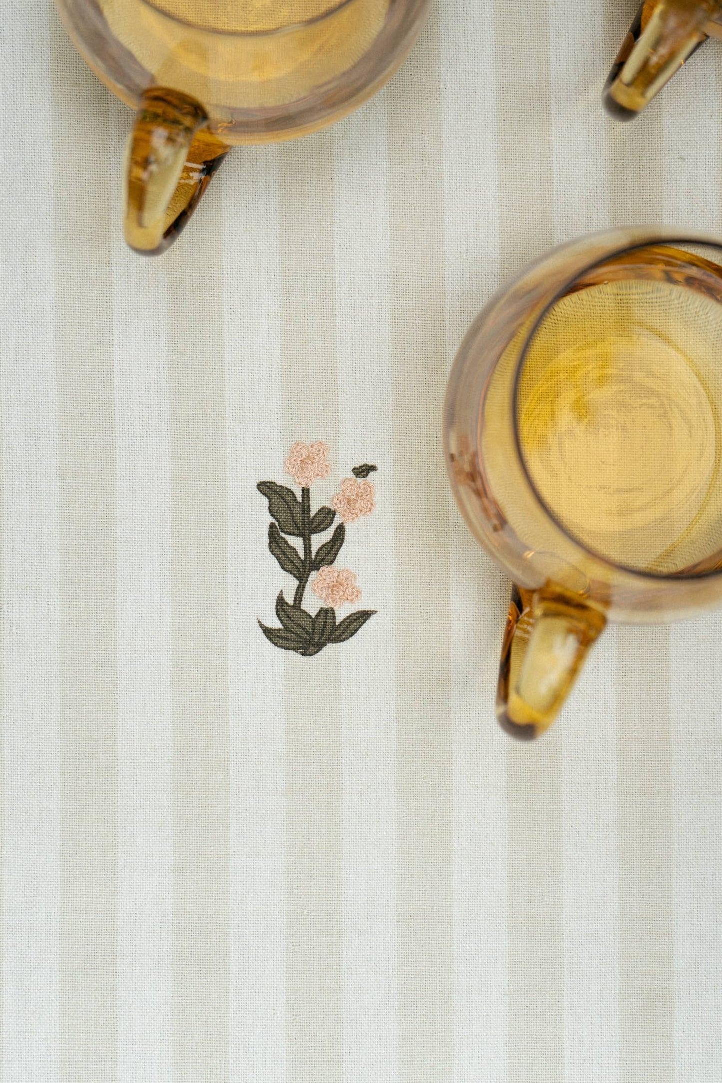 Frances Ruffled Tablecloth: 60" x 150"