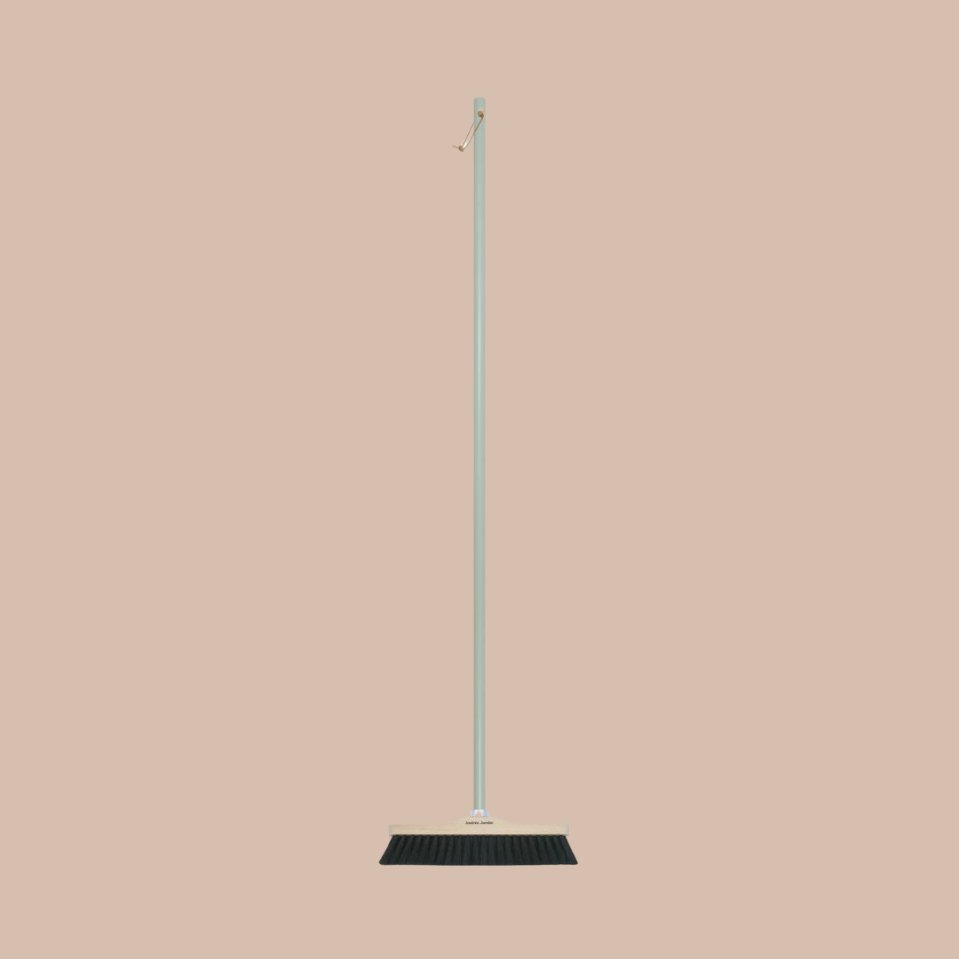 Andrée Jardin Natural Beechwood Floor Broom