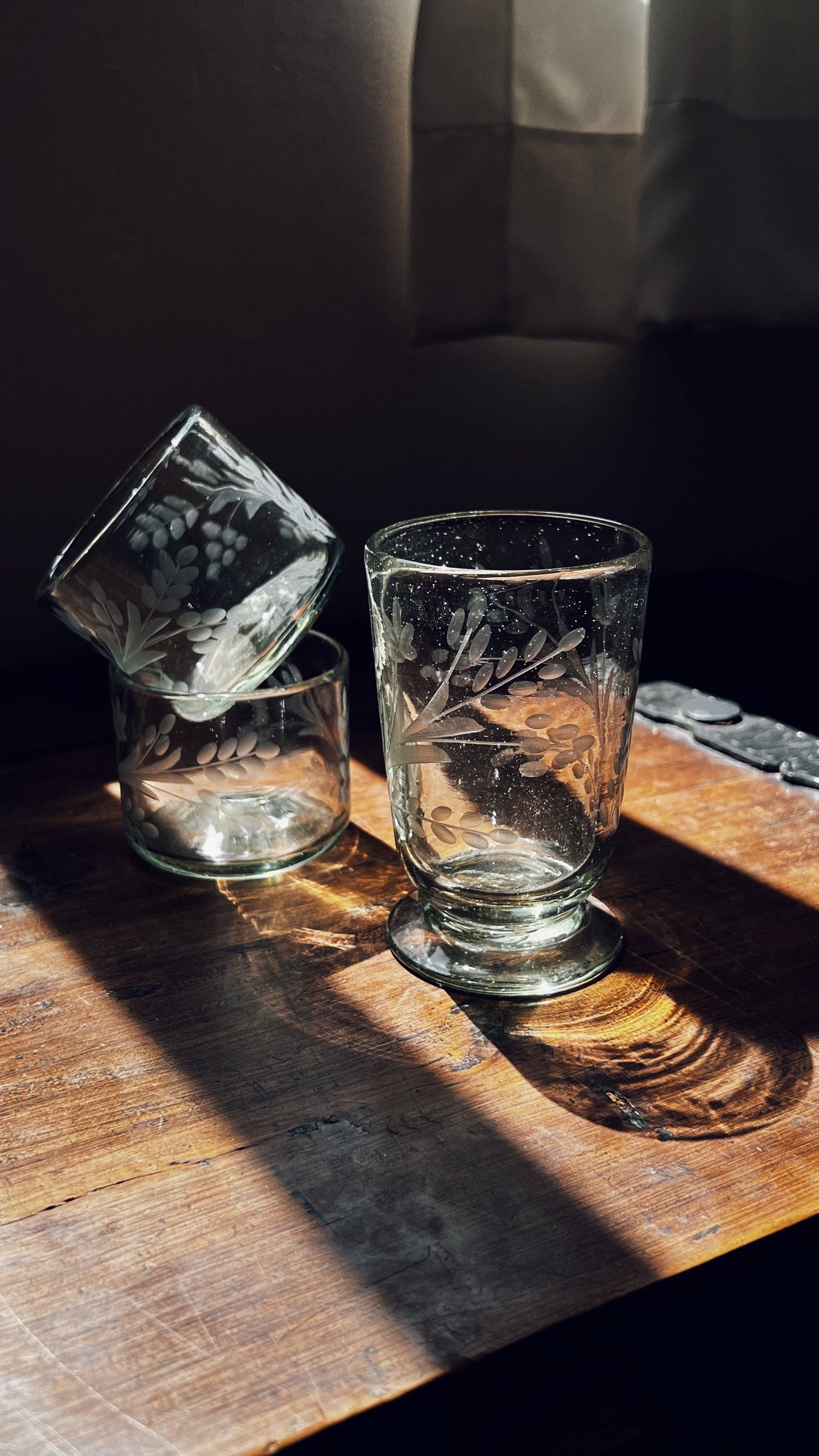 Hand-etched Blown Footed Glass: Water Glass