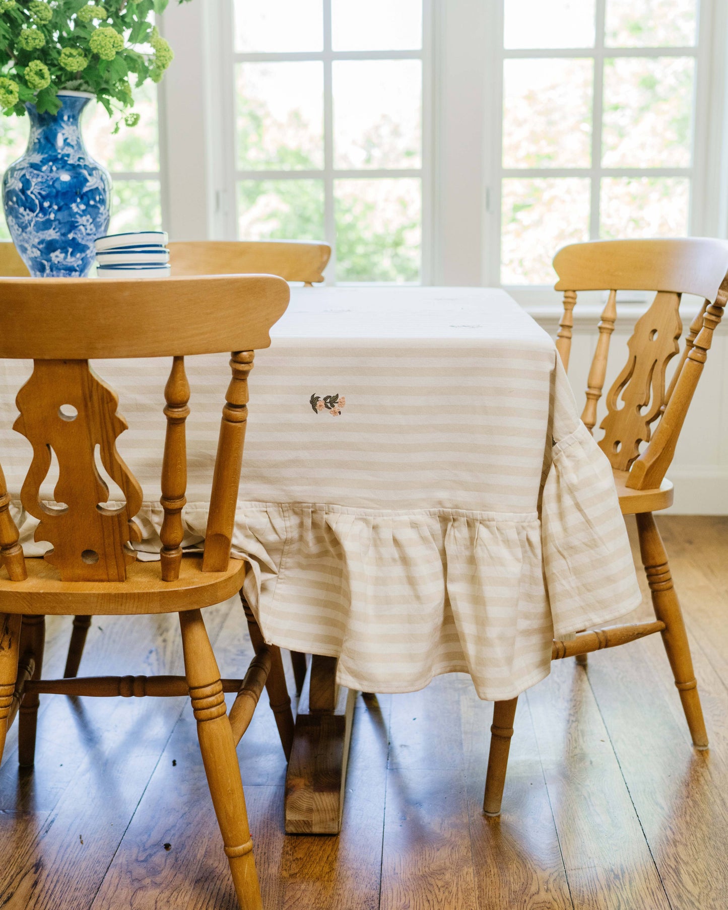 Frances Ruffled Tablecloth: 60" x 150"