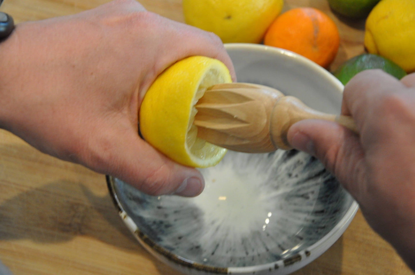 Citrus juicer 