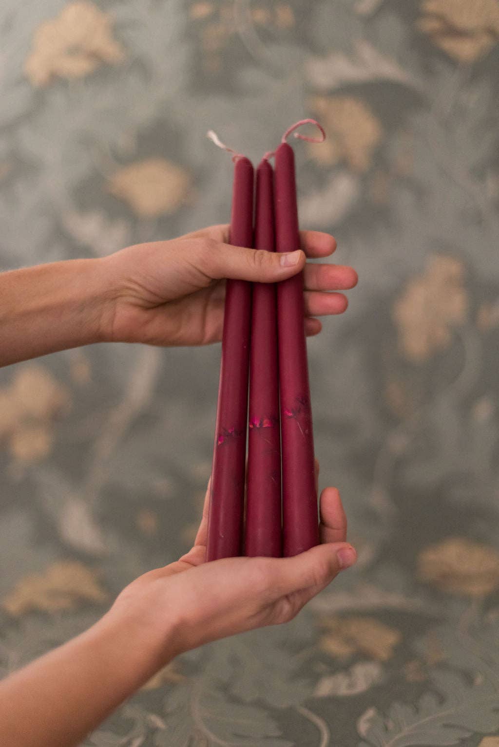 Floral Inlaid Tapered Candle in Burgundy - Set of 3
