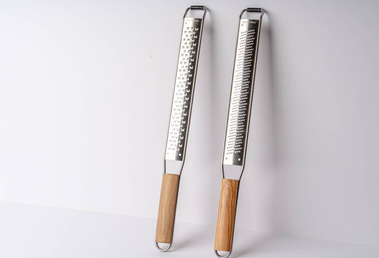 Italian Mandolin Paddle Grater: Coarse Grade