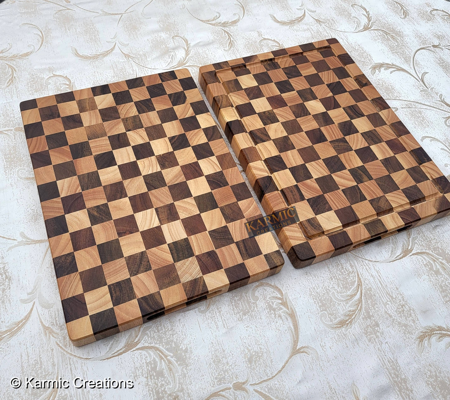 End Grain Checkered Cutting Board (Kitchen Size & BBQ Size): Without Juice Groove / Medium