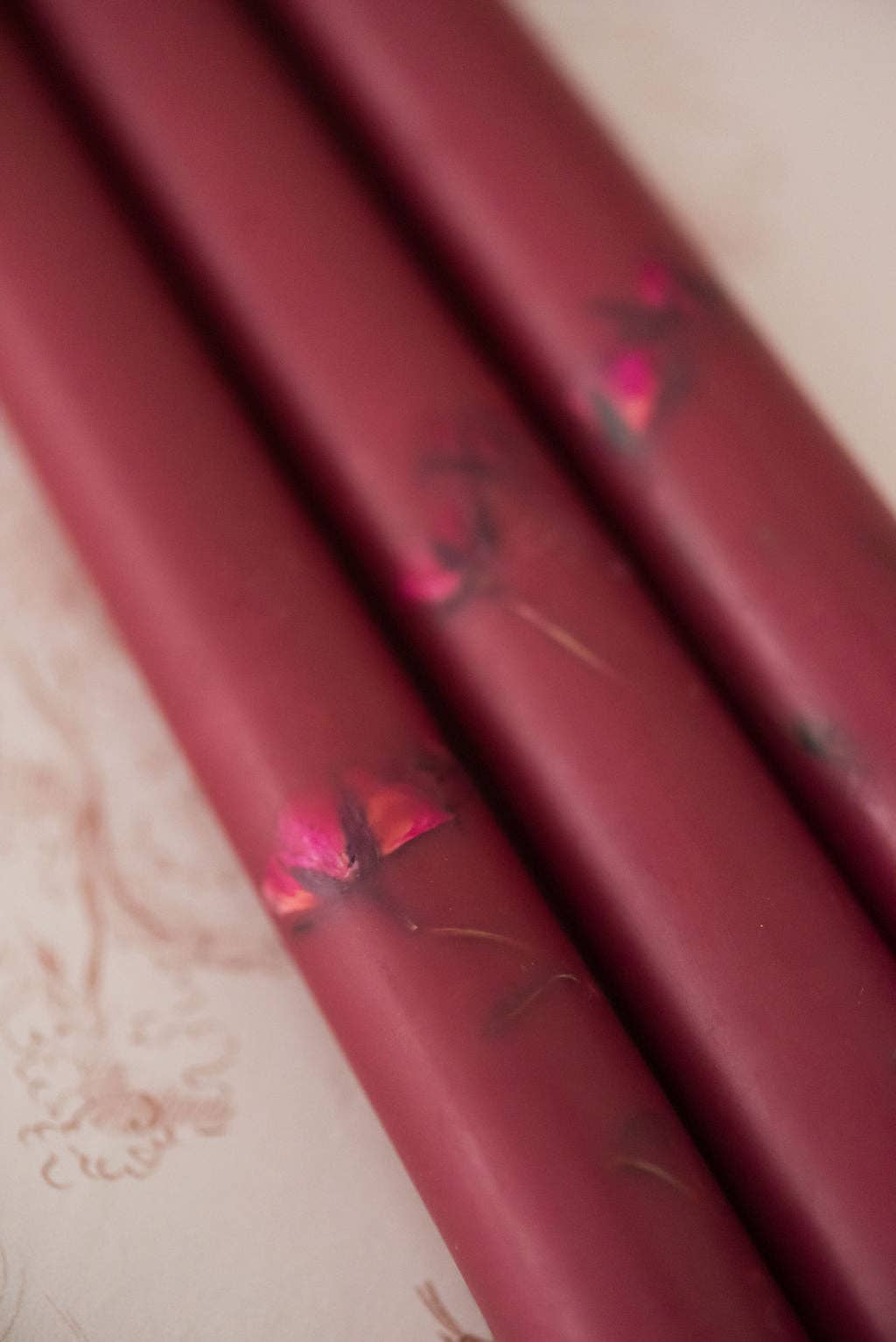Floral Inlaid Tapered Candle in Burgundy - Set of 3