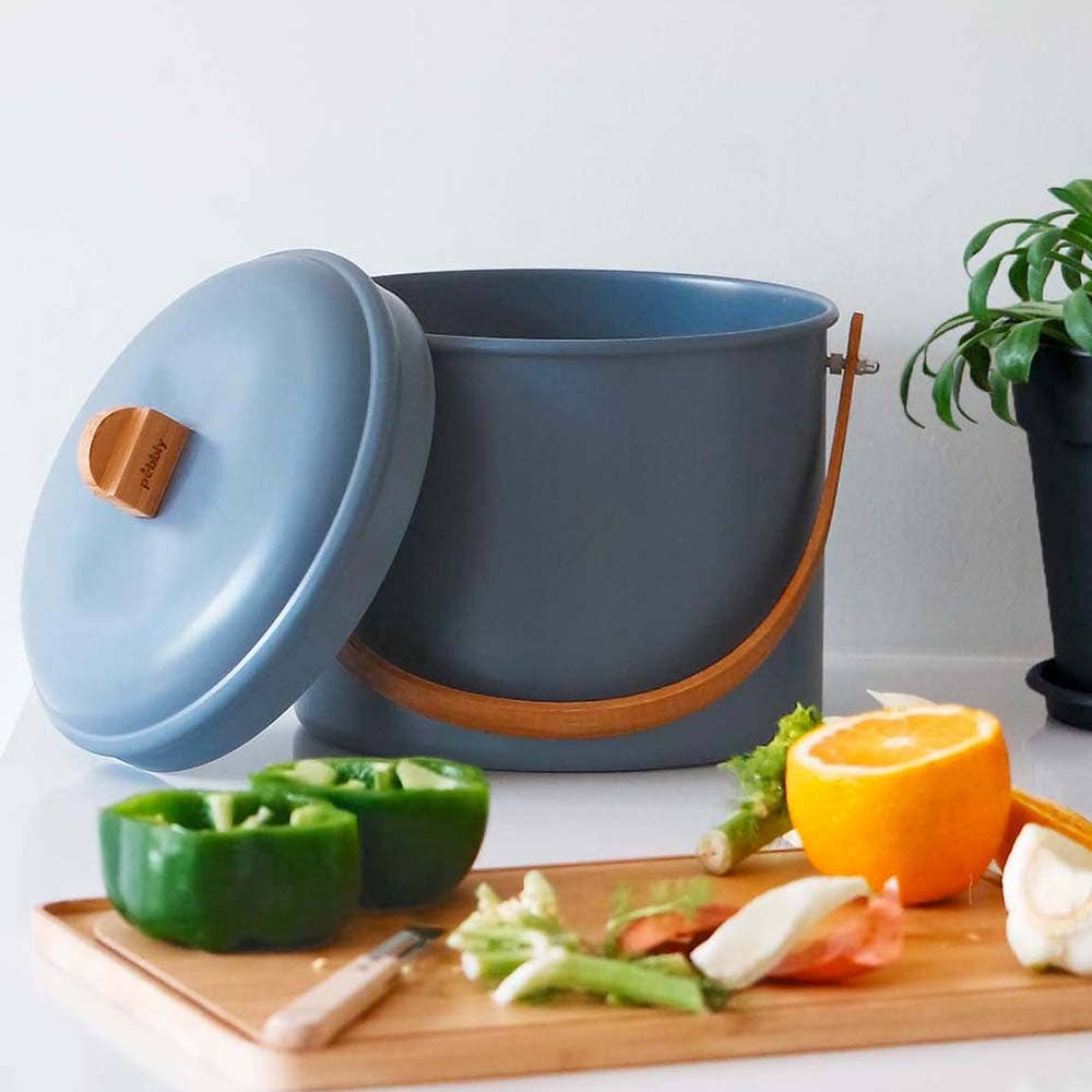 Compost Bin with Charcoal Filter: Olive / 7 Quart