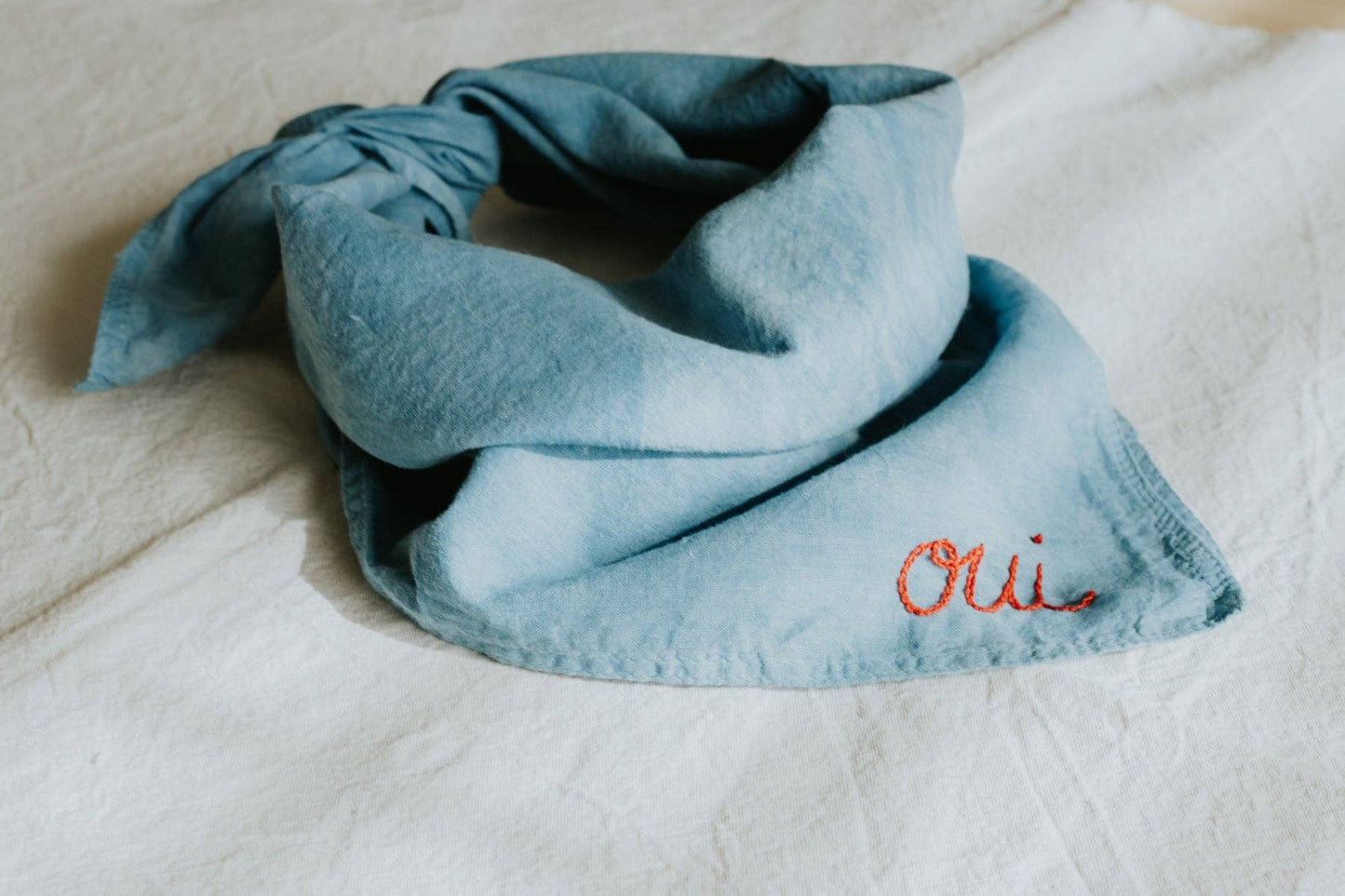 Hand embroidered plant dyed organic cotton bandana - Oui ban: Green leaf