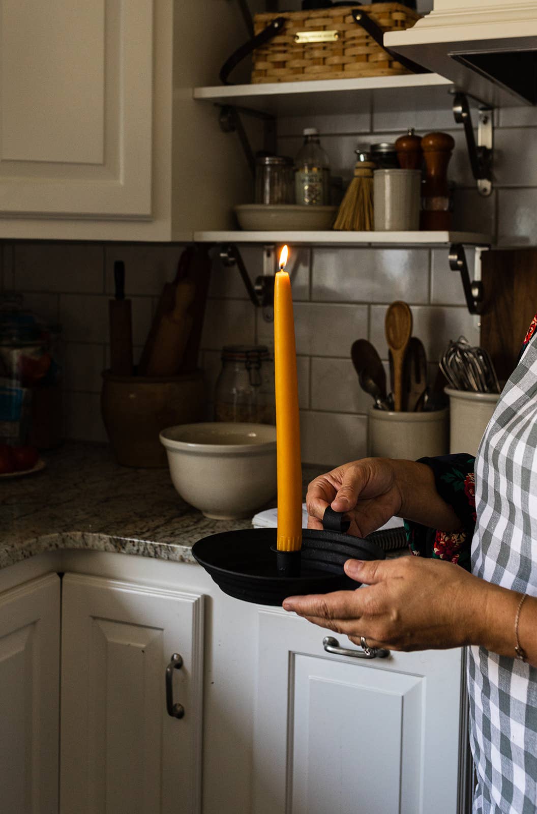 The Round Candlestick Holder