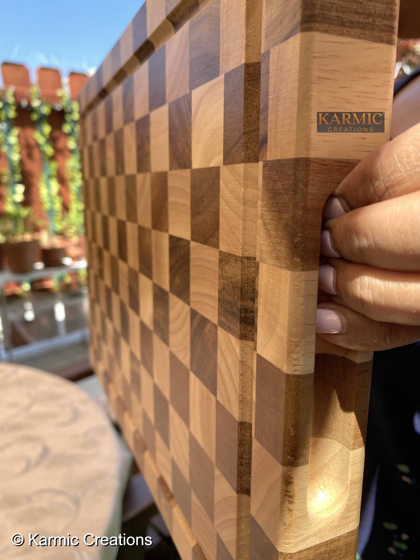 End Grain Checkered Cutting Board (Kitchen Size & BBQ Size): Without Juice Groove / Medium